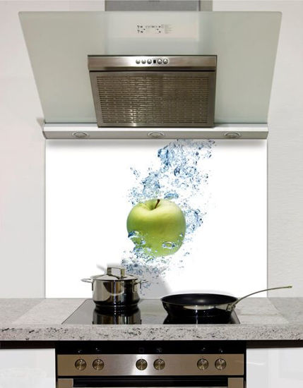Picture of Apple in water Splashback