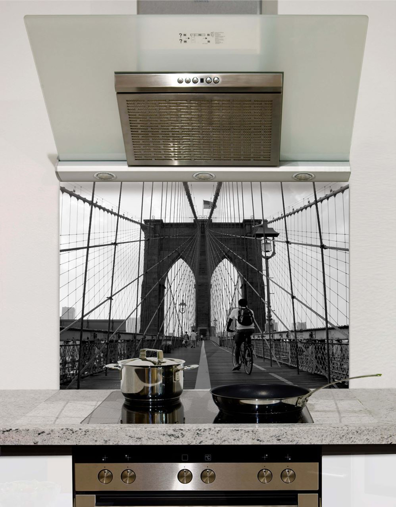 Picture of Brooklyn Bridge Greyscale Splashback