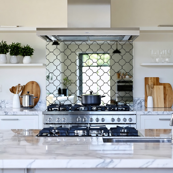 Picture of Venetian Quatrefoil Mirror Splashback
